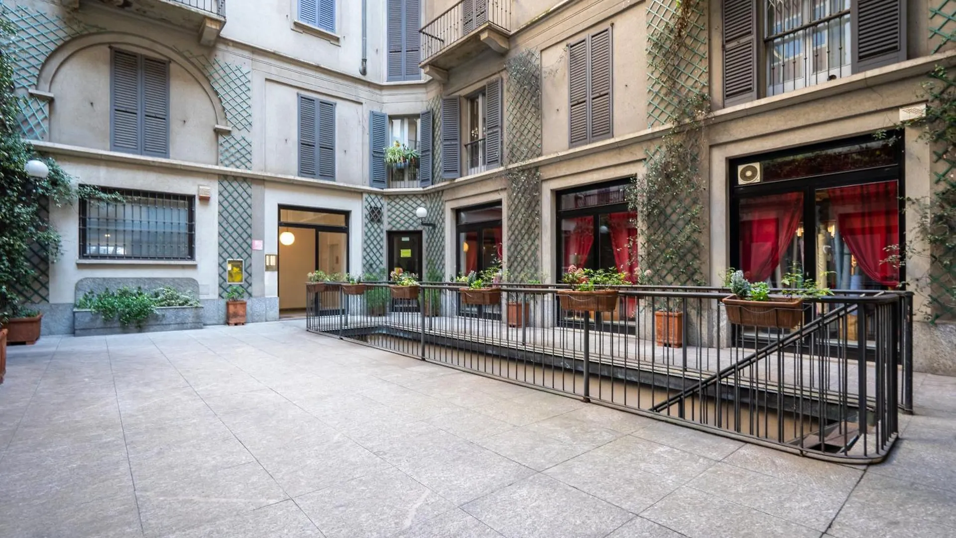 Repubblica Premium Apartment Mediolan