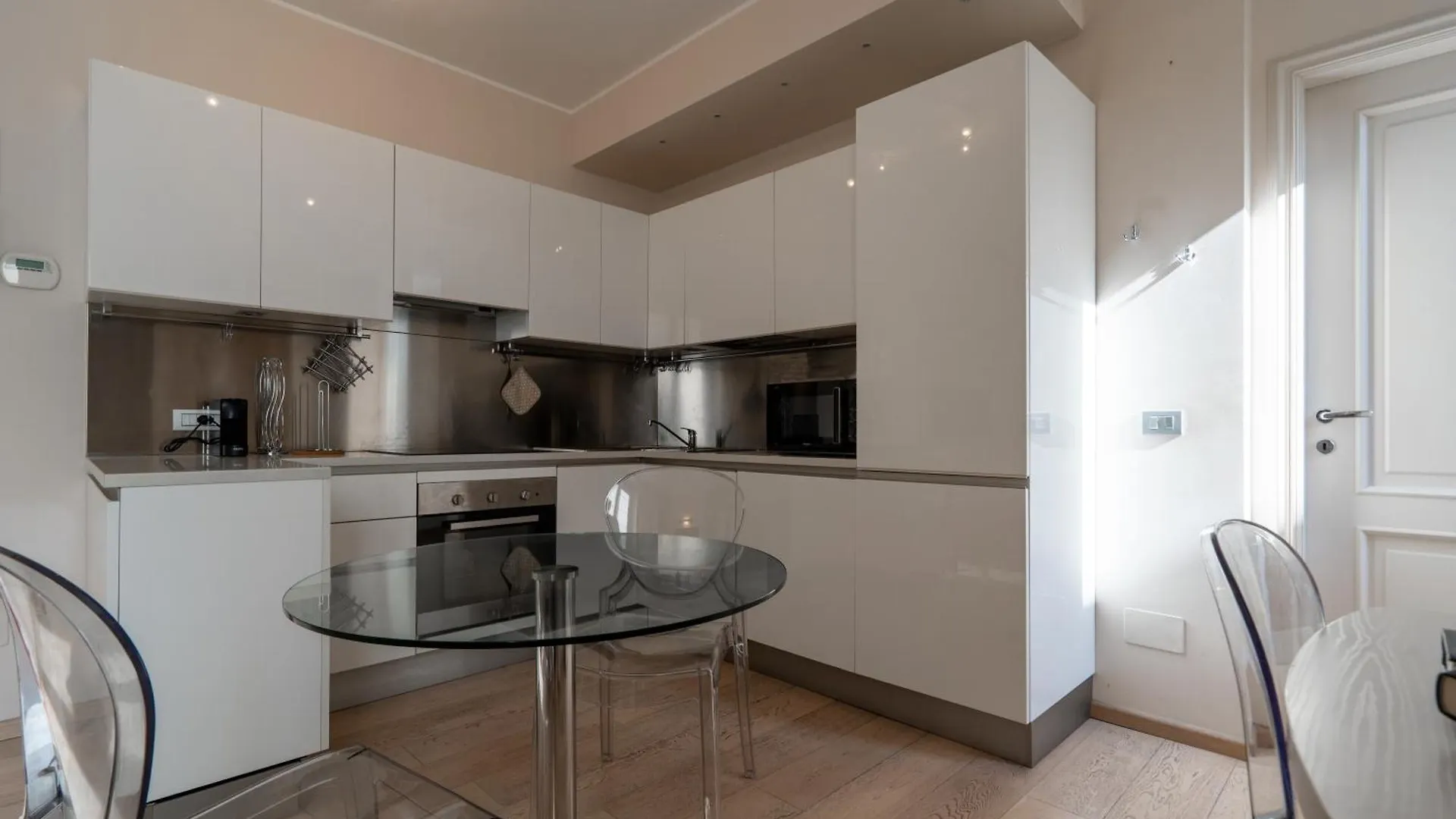 Repubblica Premium Apartment Mediolan